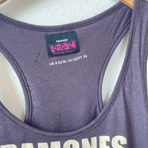 Y2K 1234 Fringe RAMONES Deconstructed Band Tee Racer Back 2012 Tank Top PUNK - Picture 10 of 10